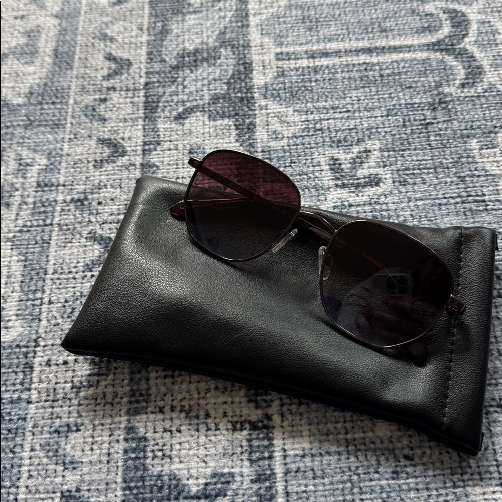 Quay ‘Big Time’ Sunglasses NEW